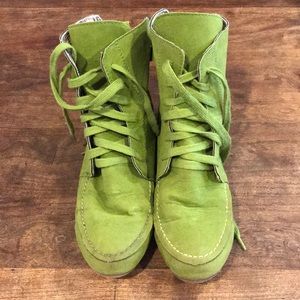 Show stopping high tops